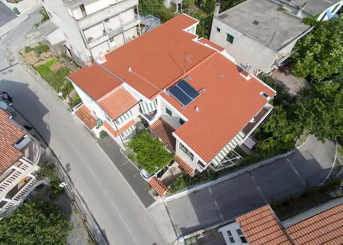 Komfortable Mit Balkon By Interhome Apartment